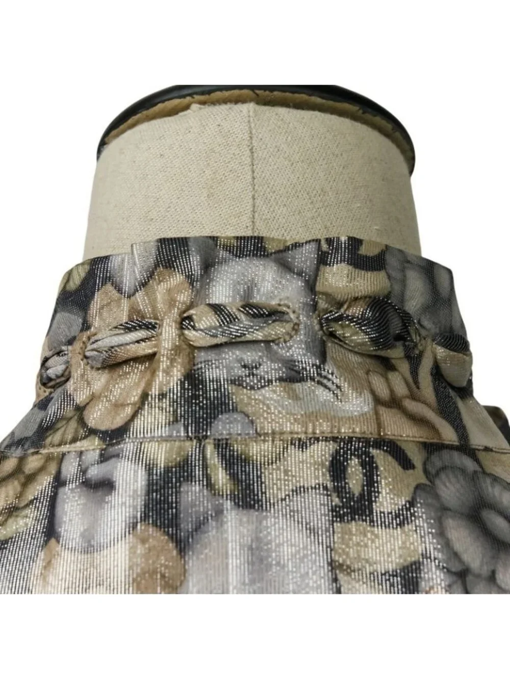 Chanel Choupette Coco Mark Print Sleeveless Silk Blouse with Ribbon Tie